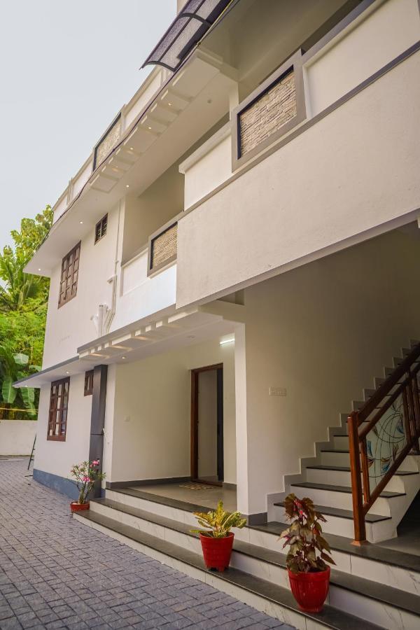 Hostal Shimano Square Varkala Exterior foto
